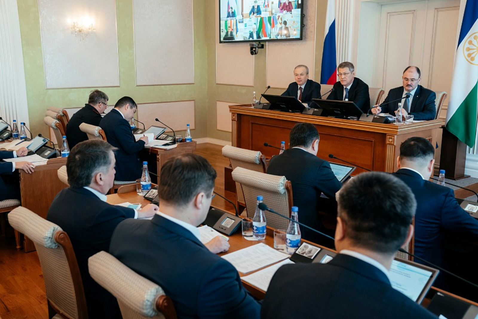 Заседание оперативного штаба по обеспечению социально-экономического развития Башкортостана