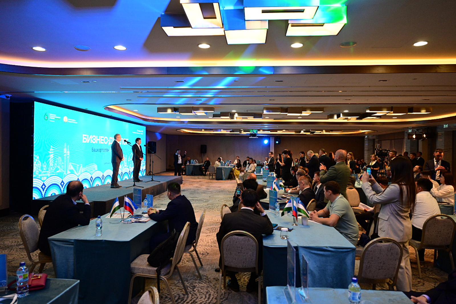 Глава РБ дал старт деловым переговорам на форуме "ИННОПРОМ. Центральная Азия"