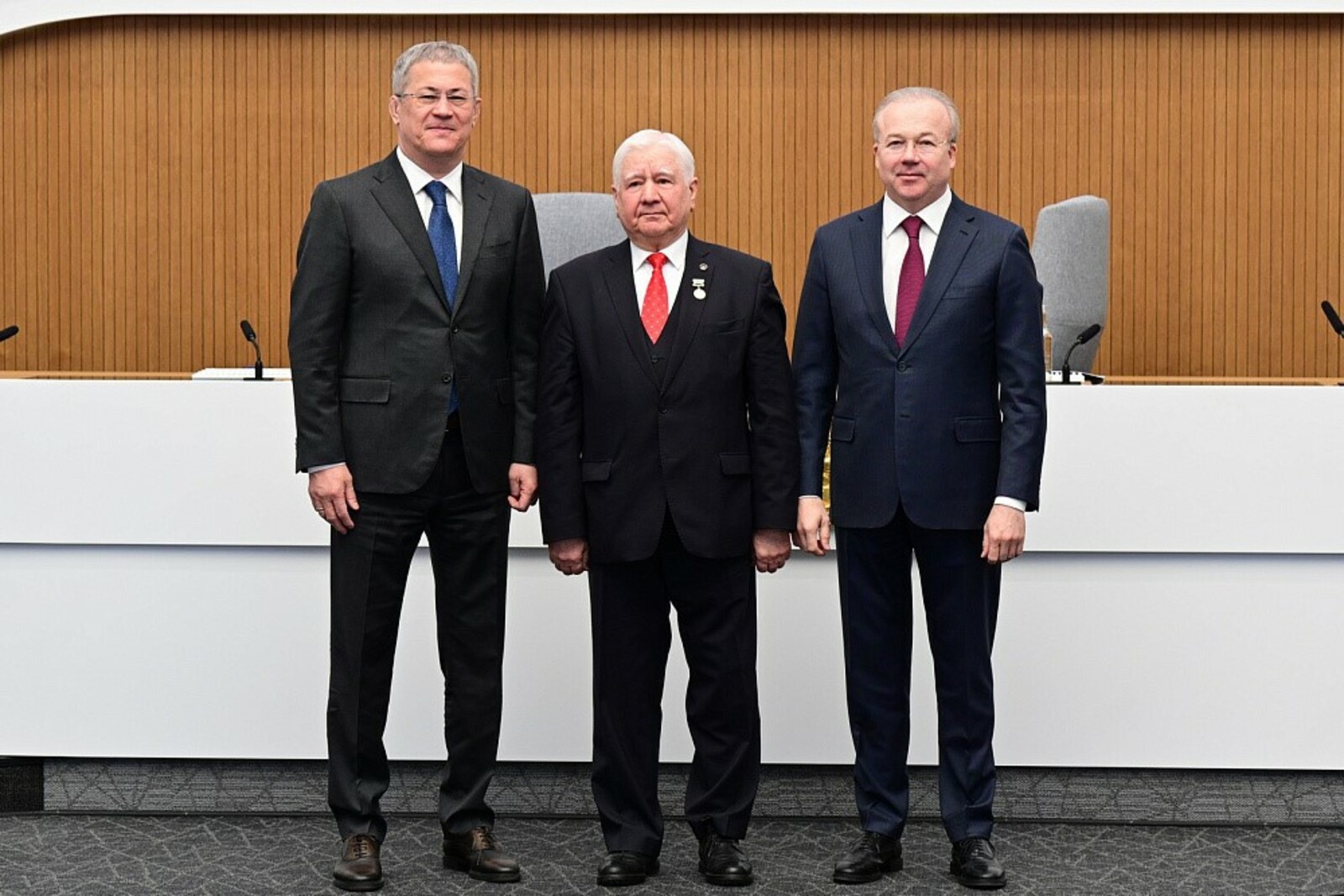 Ришат Халиков — заслуженный работник государственной и муниципальной службы