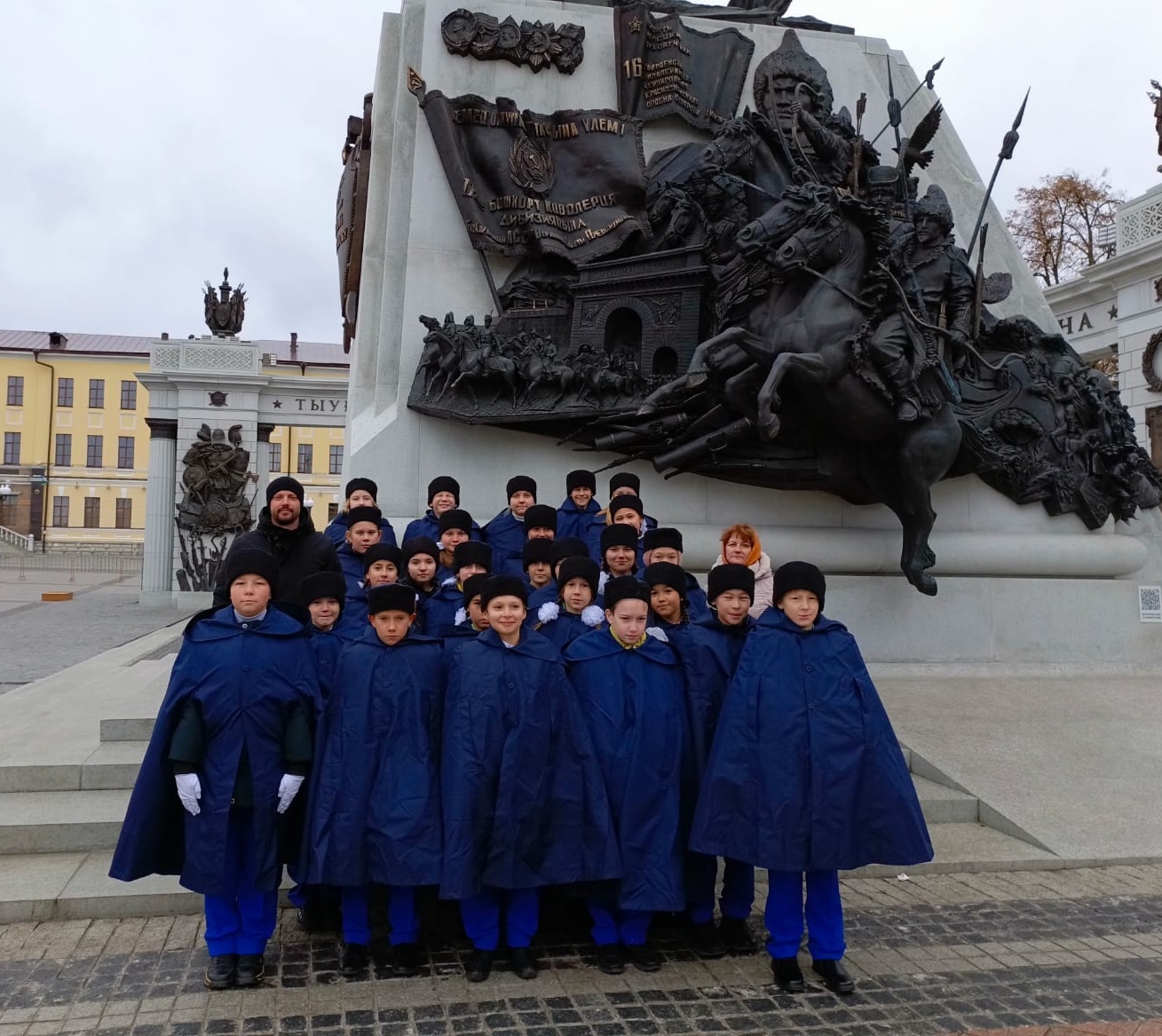 Благовещенских школьников посвятили в «шаймуратовцы» в Уфе на Советской площади