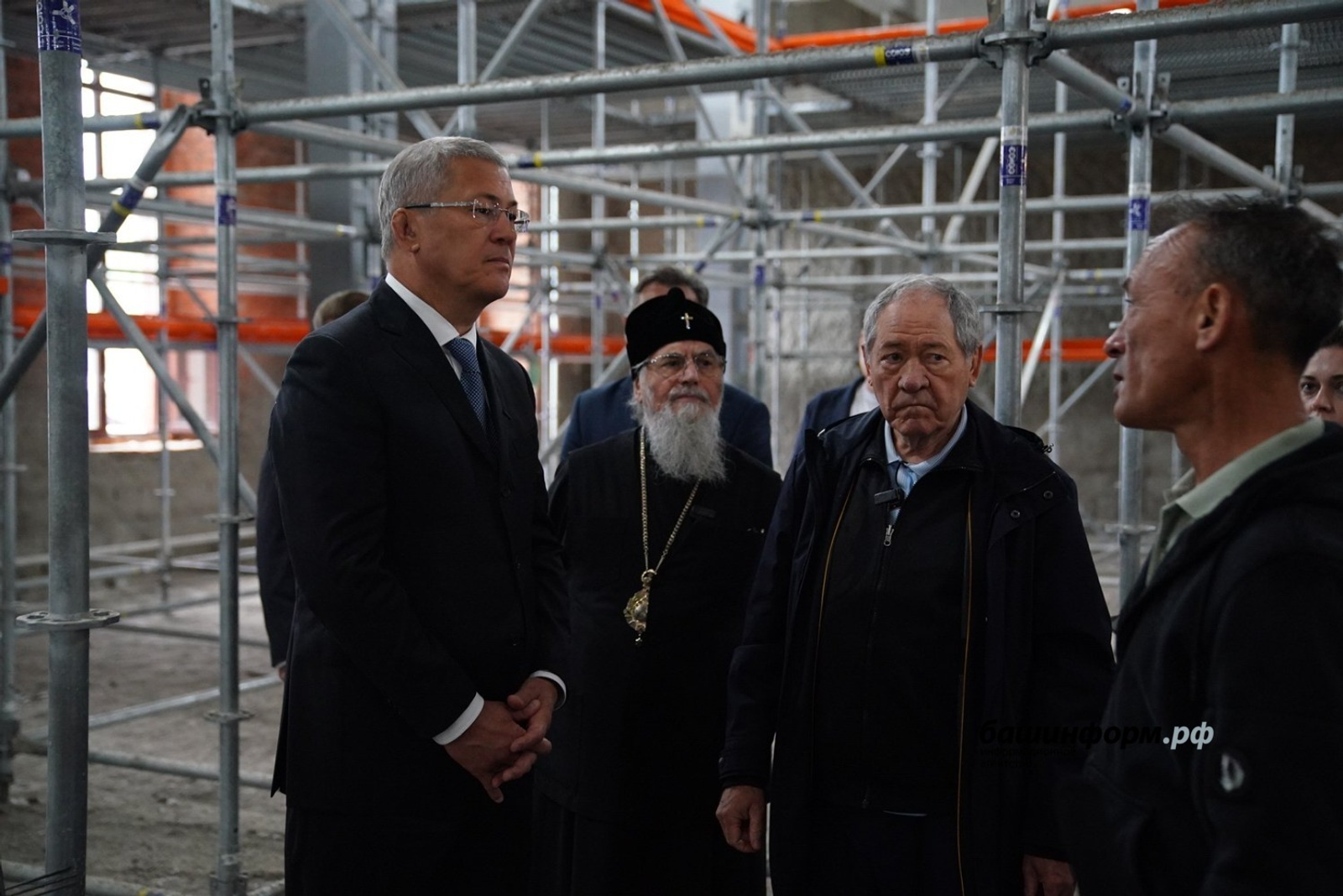 В Уфе обсудили ход строительства Воскресенского кафедрального собора