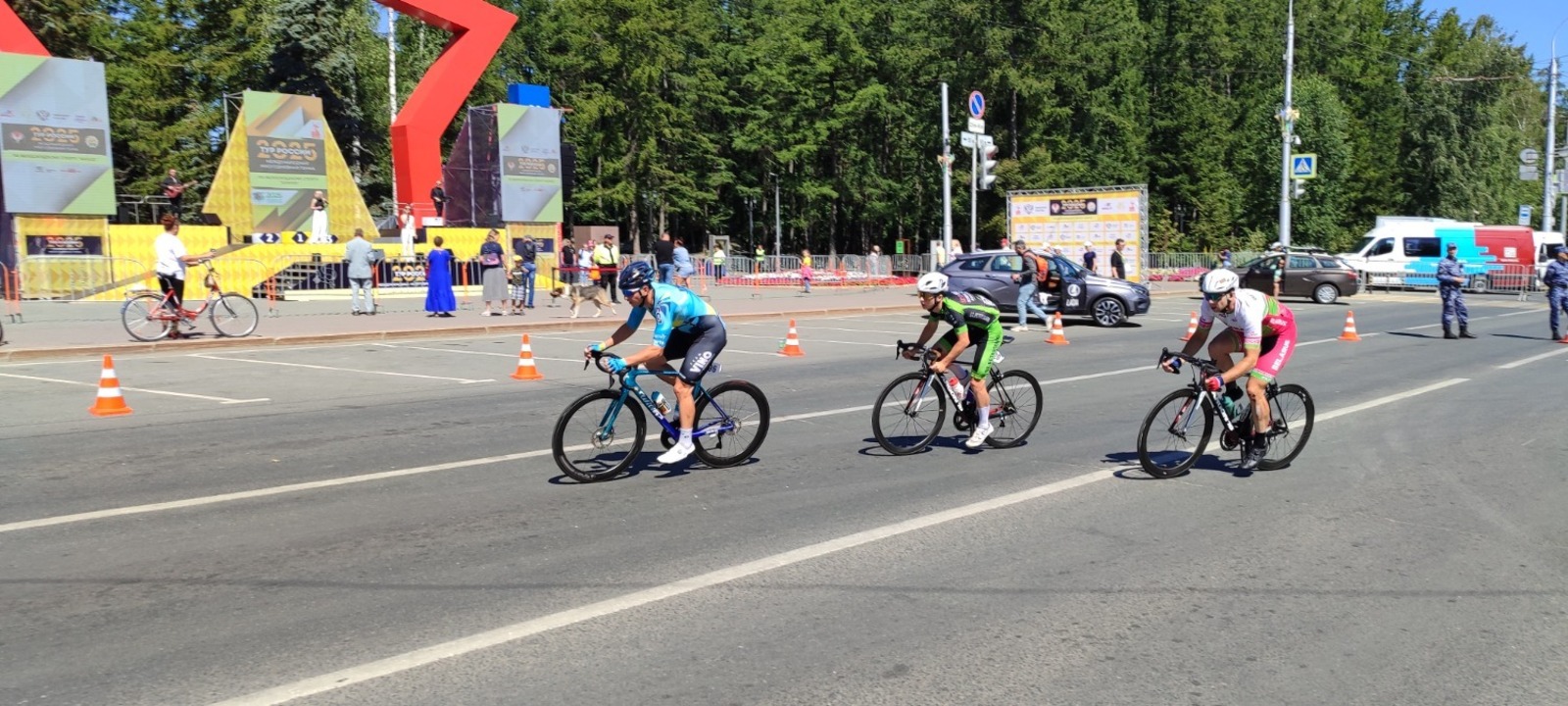 В Уфе завершилась международная многодневная велогонка «Тур России»