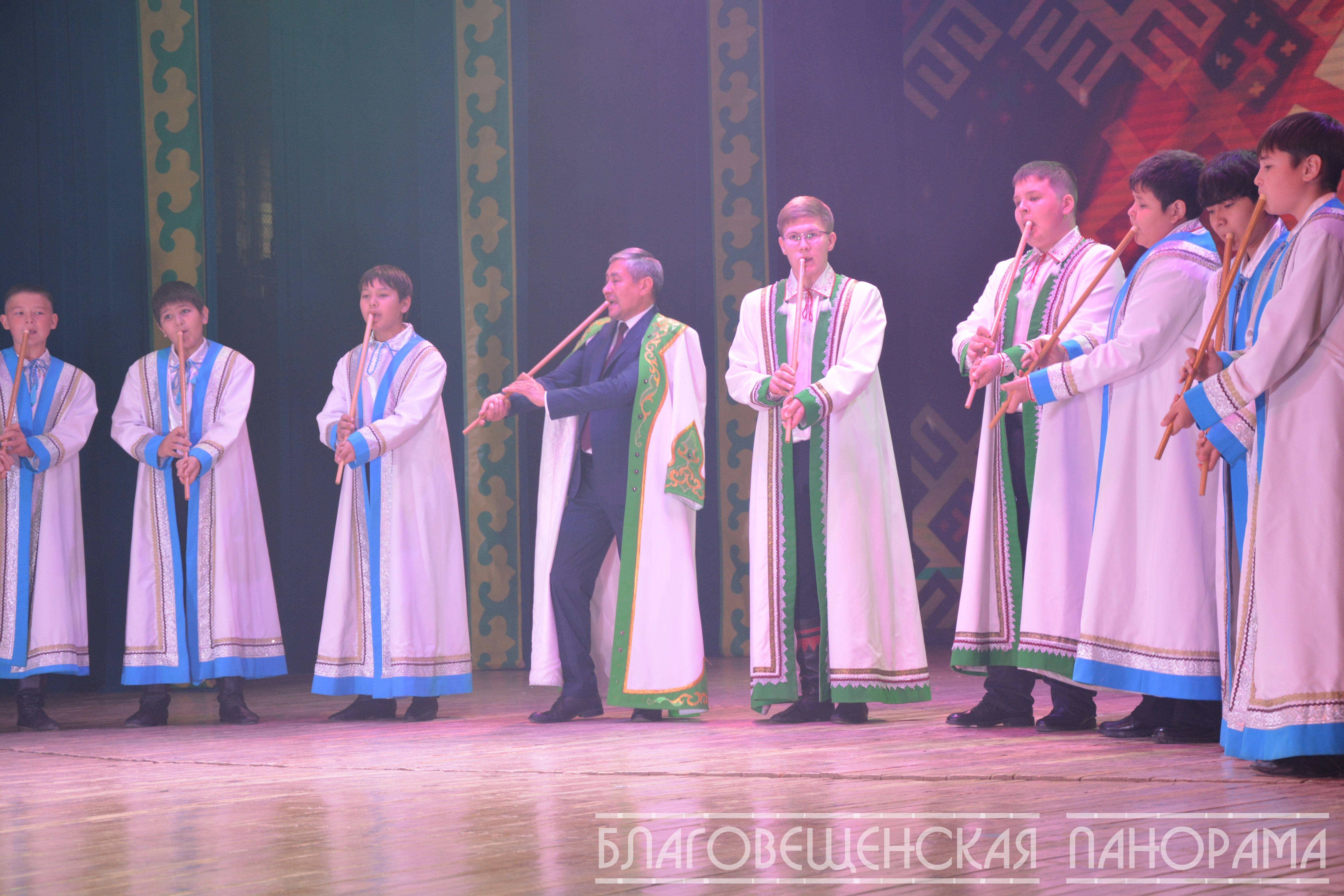 Праздник единства и достижений