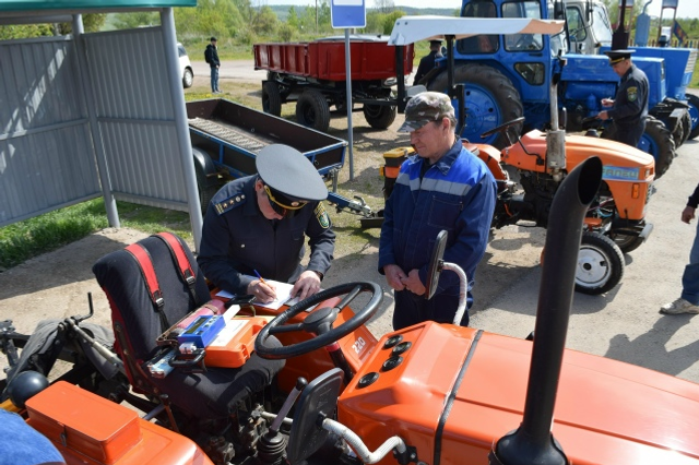 Спецтехника  в Благовещенском районе под надёжным надзором