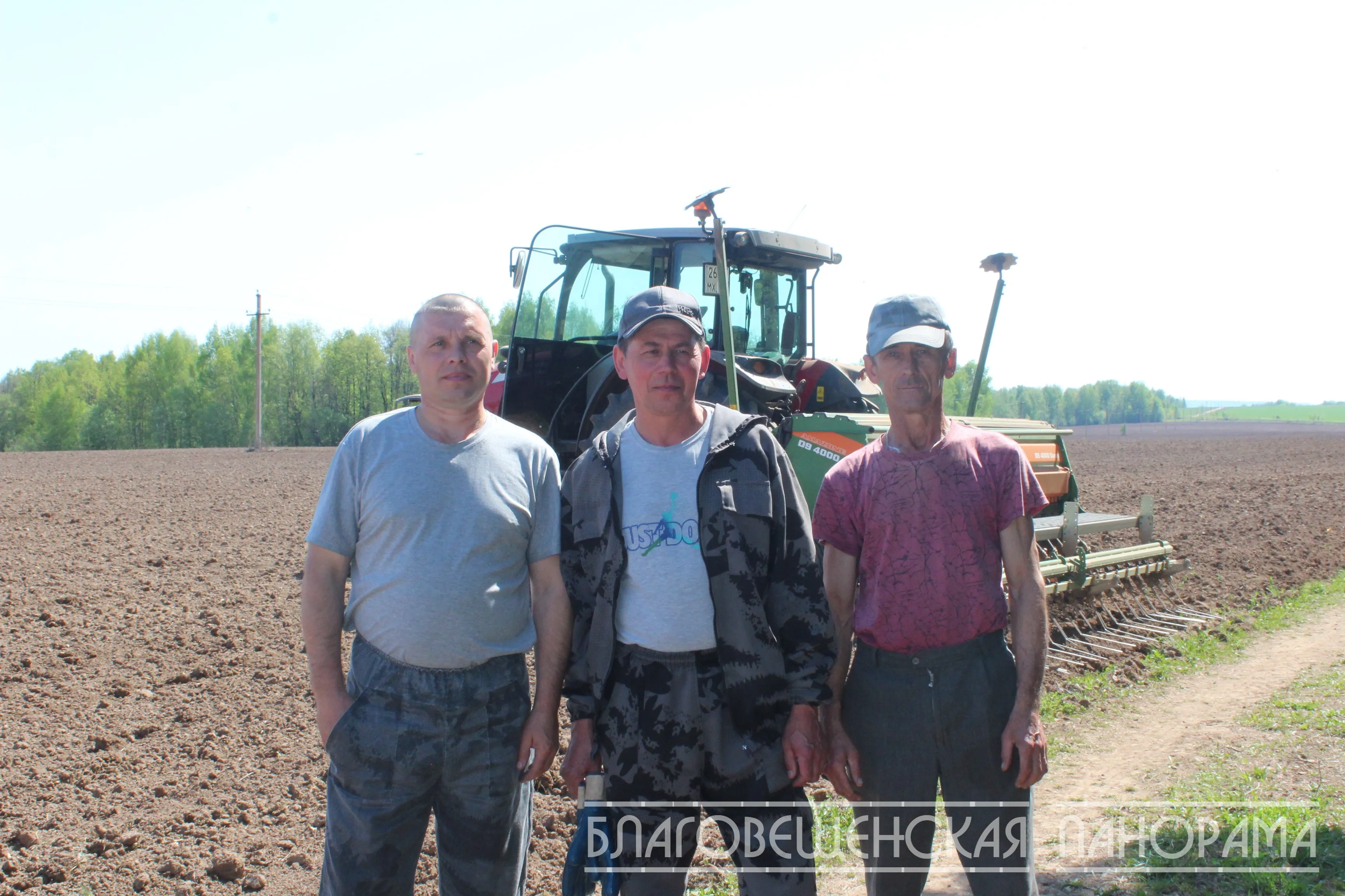 На полях «Нивы» Благовещенского района куется будущий урожай