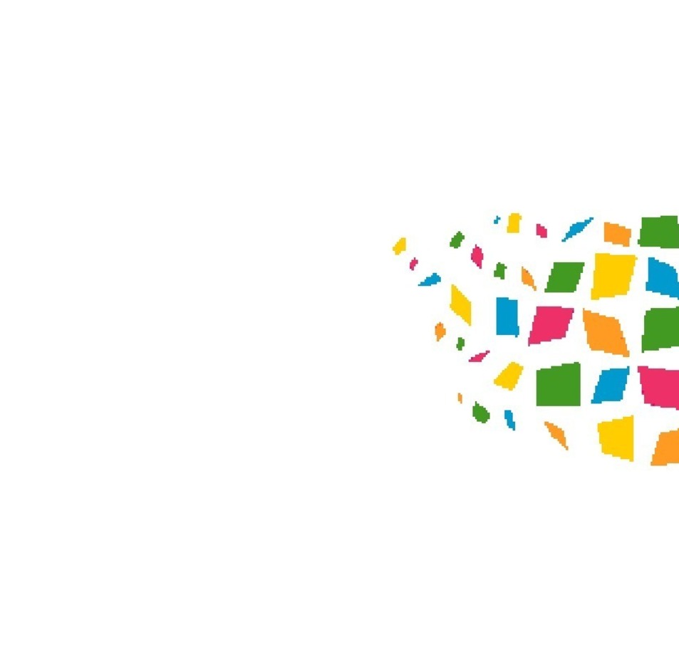 Жители Благовещенска продолжают готовить свечи для бойцов