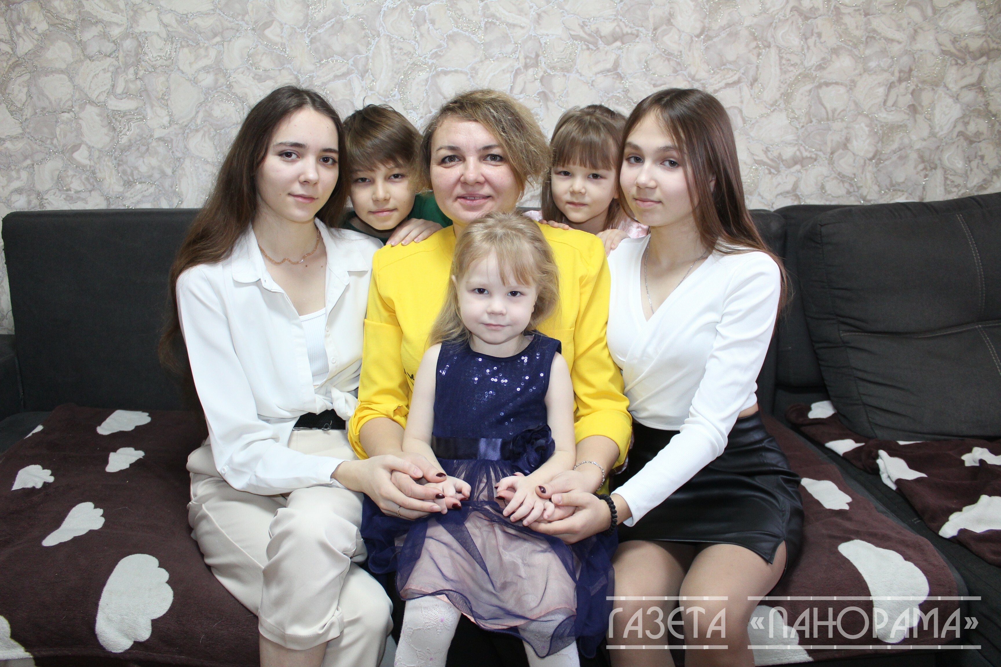 Многодетная мама из Башкирии удостоена высокой награды