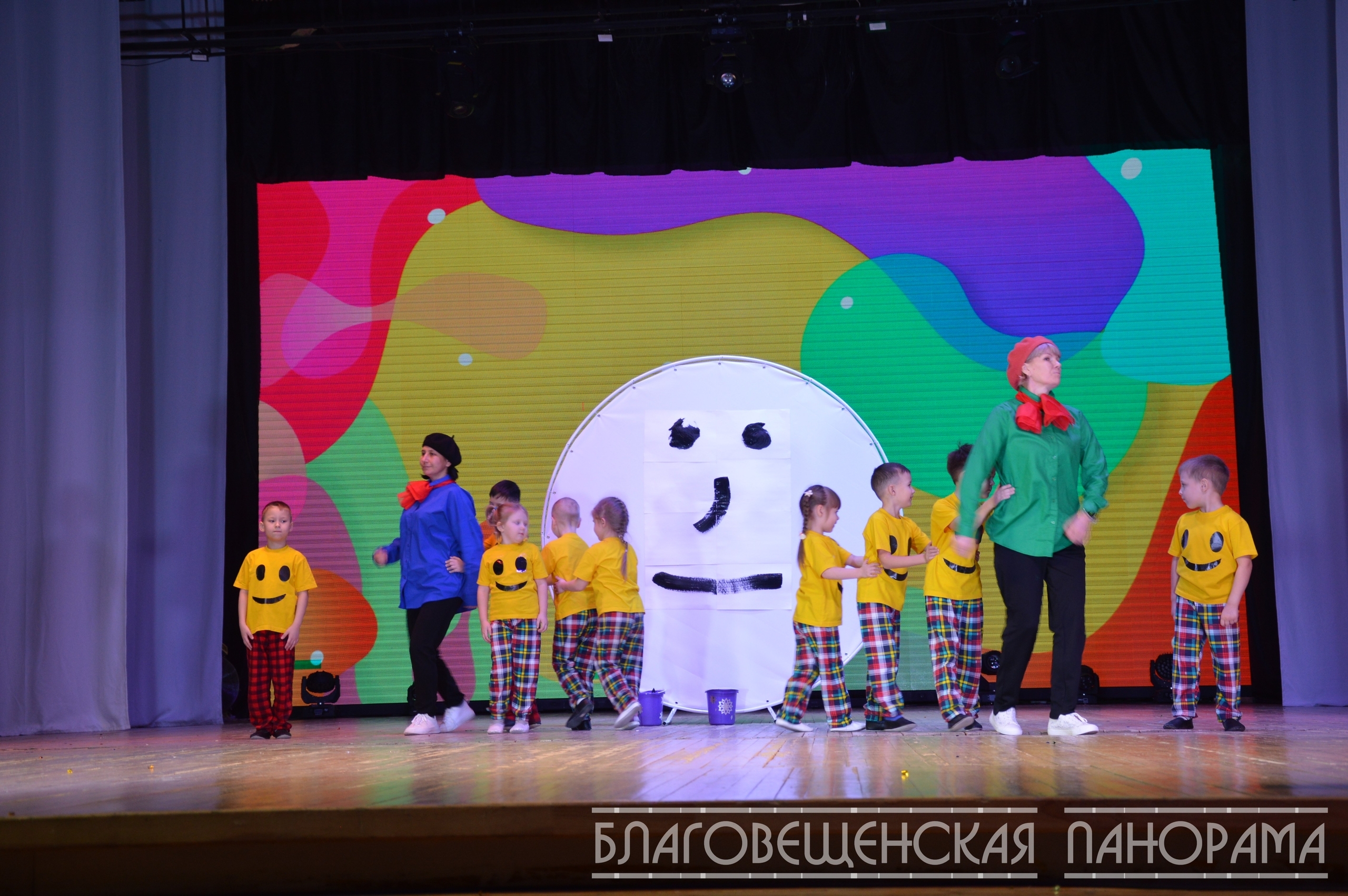 На пьедестале почёта - педагоги