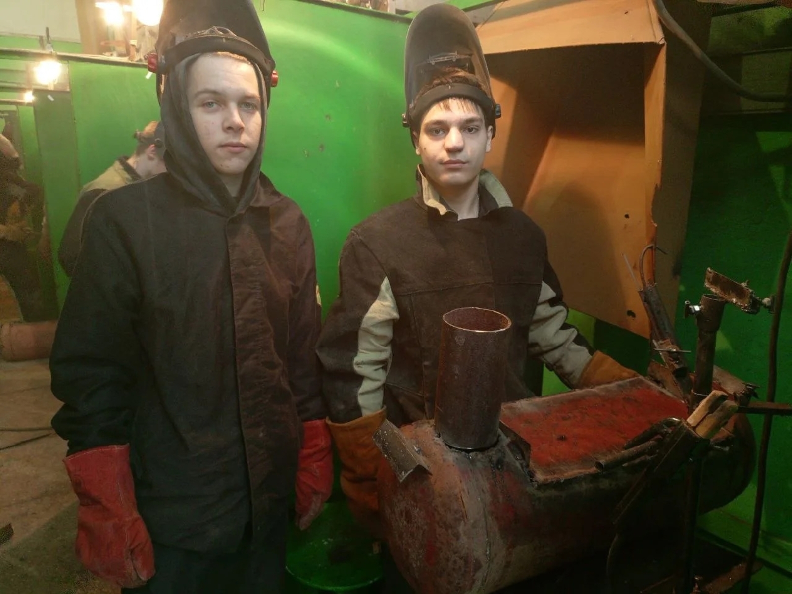 Путин поручил рассмотреть вопрос о переименовании среднего профобразования