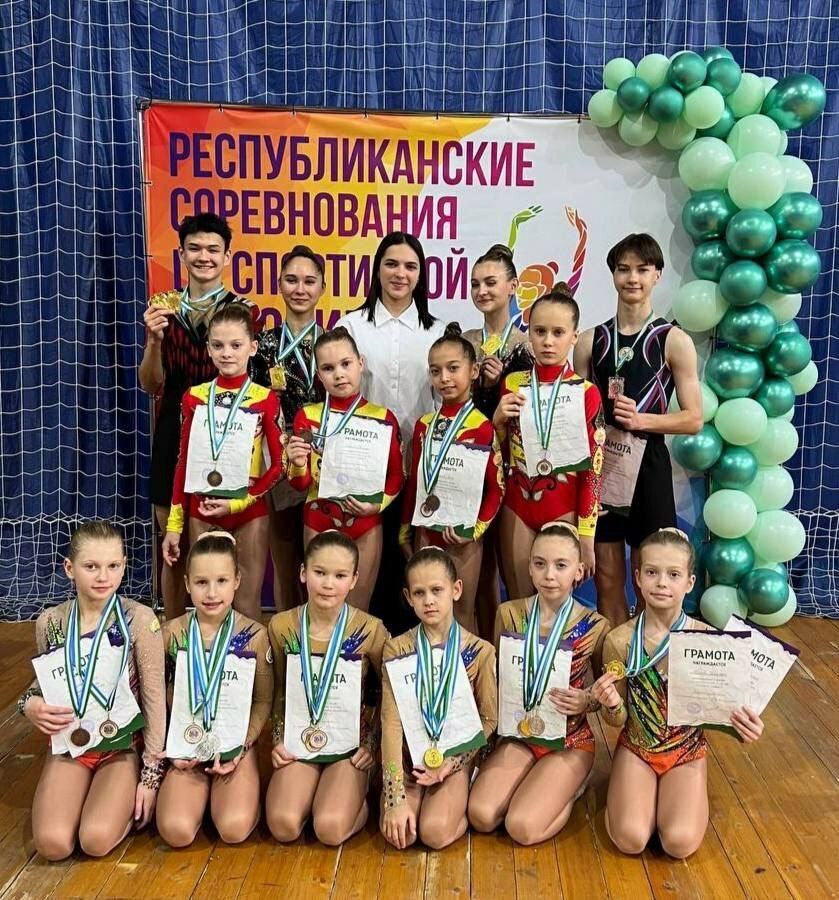 Благовещенские аэробисты успешно открыли соревновательный сезон