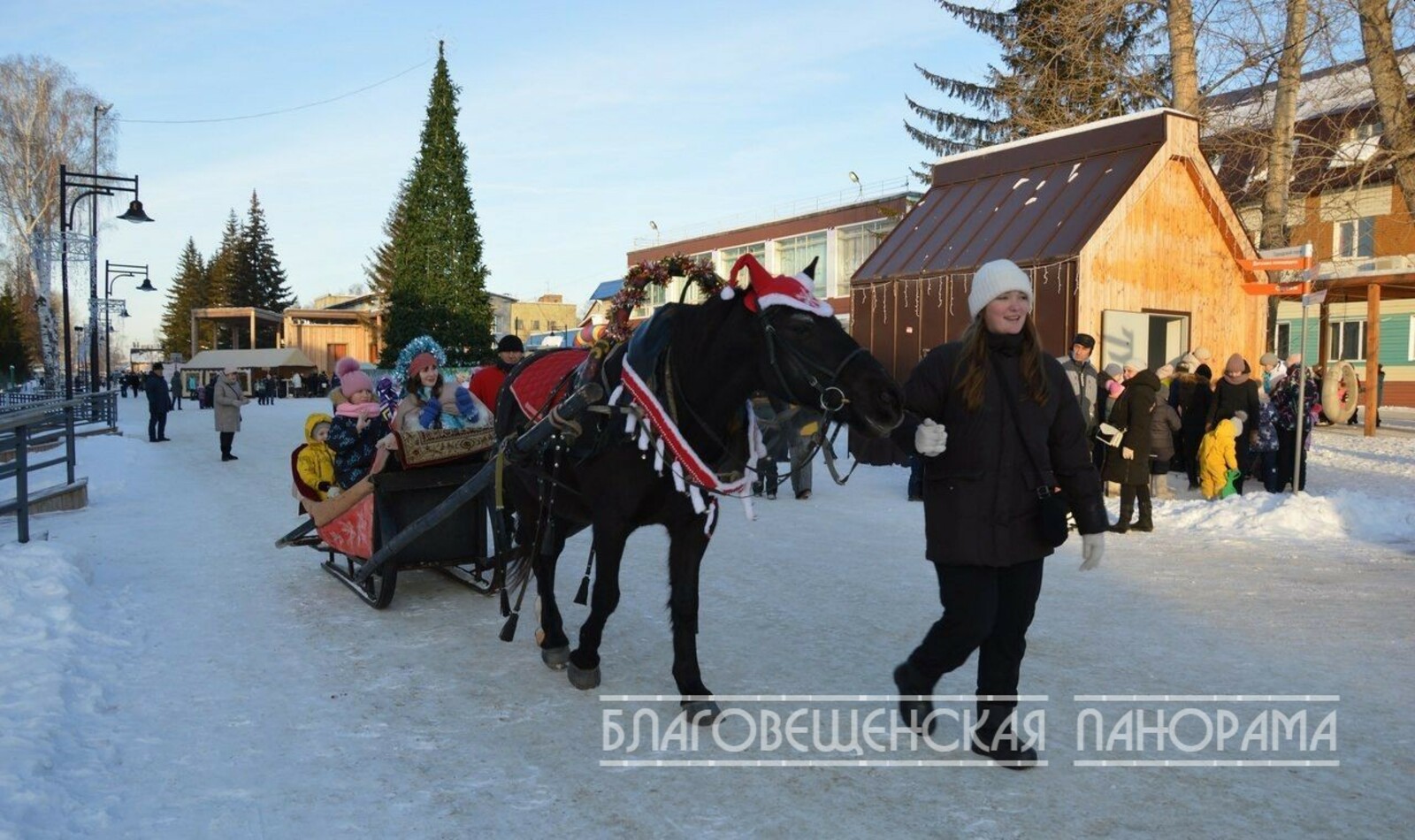 Новогодняя ярмарка зовёт