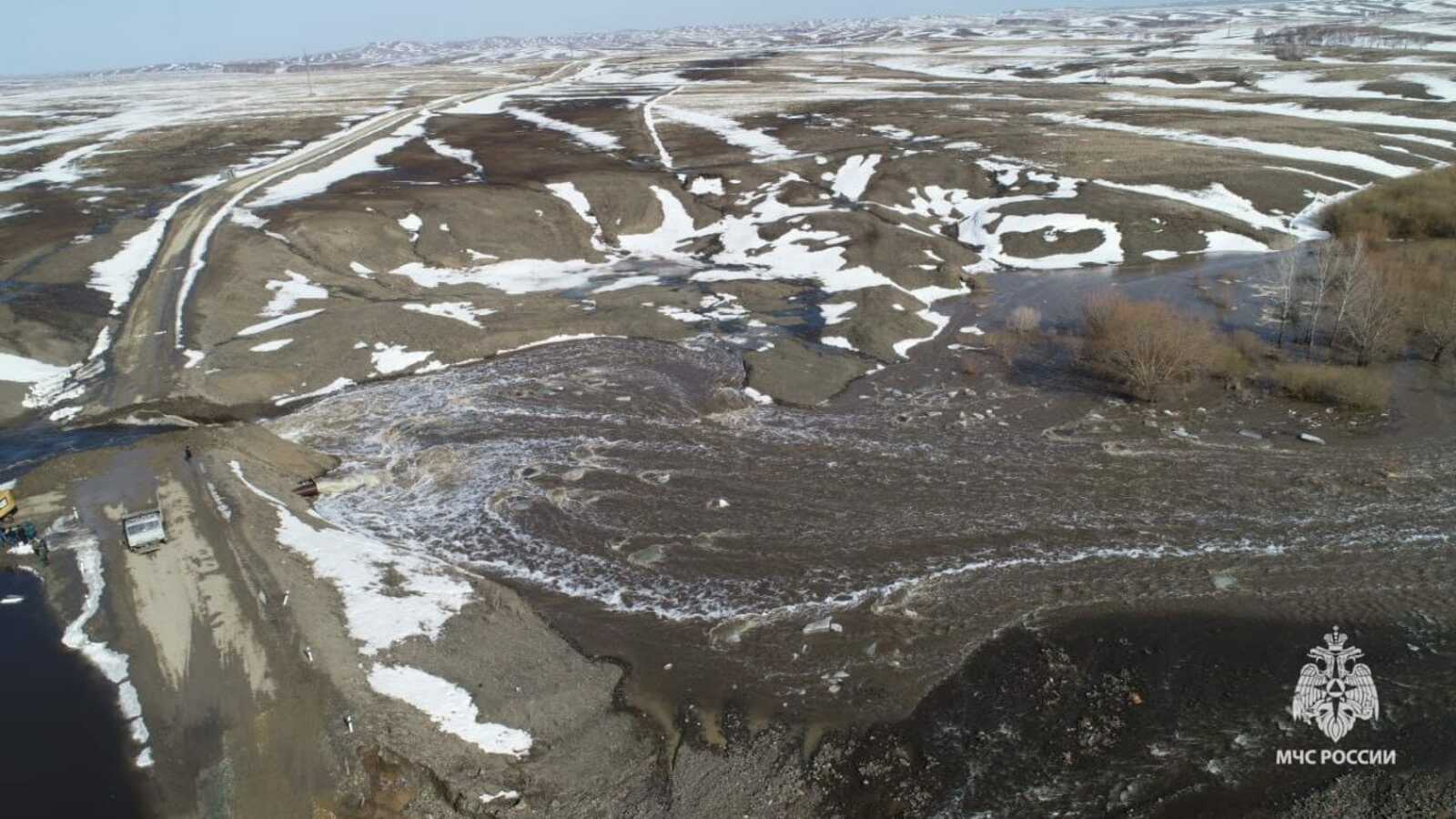 268 сообщений от жителей Башкирии поступило за сутки о подтоплении талыми водами