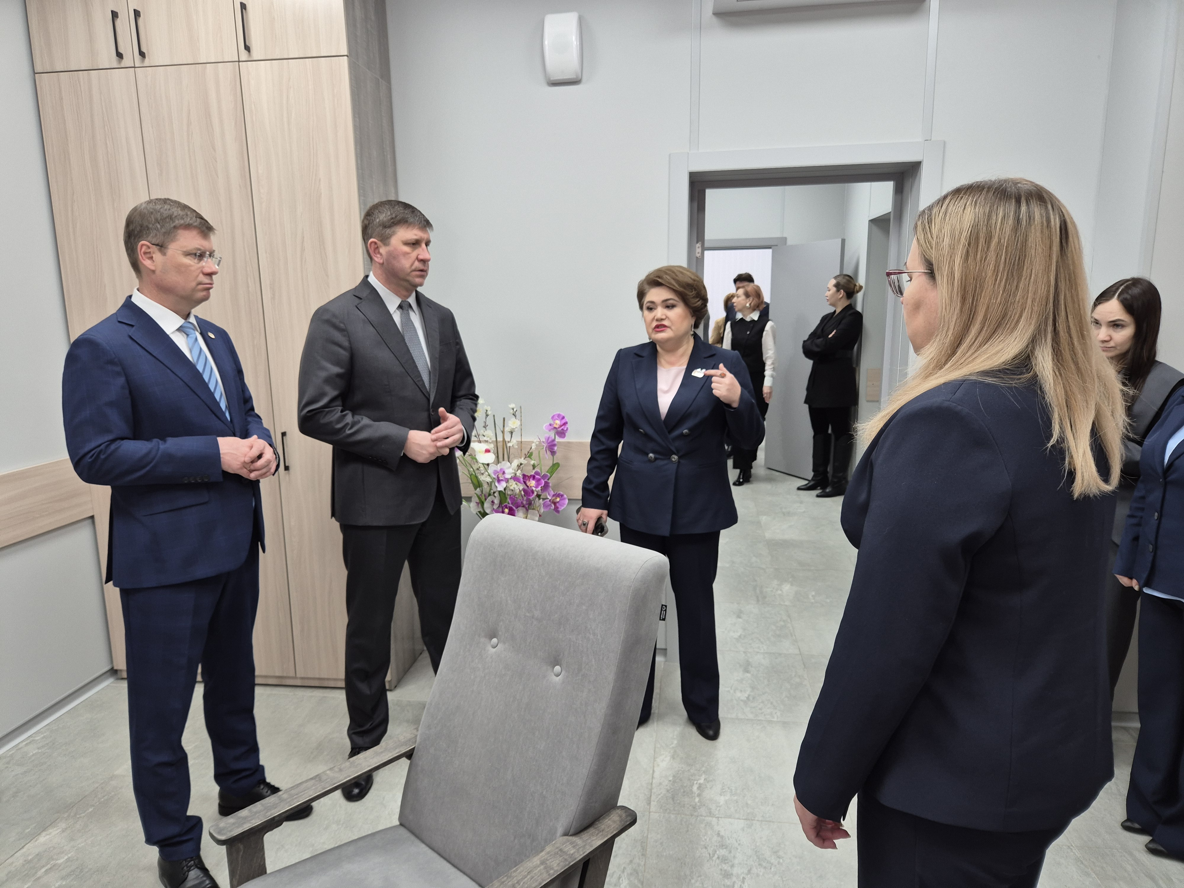 Александр Тихонов посетил филиал фонда «Защитники Отечества» в Башкортостане