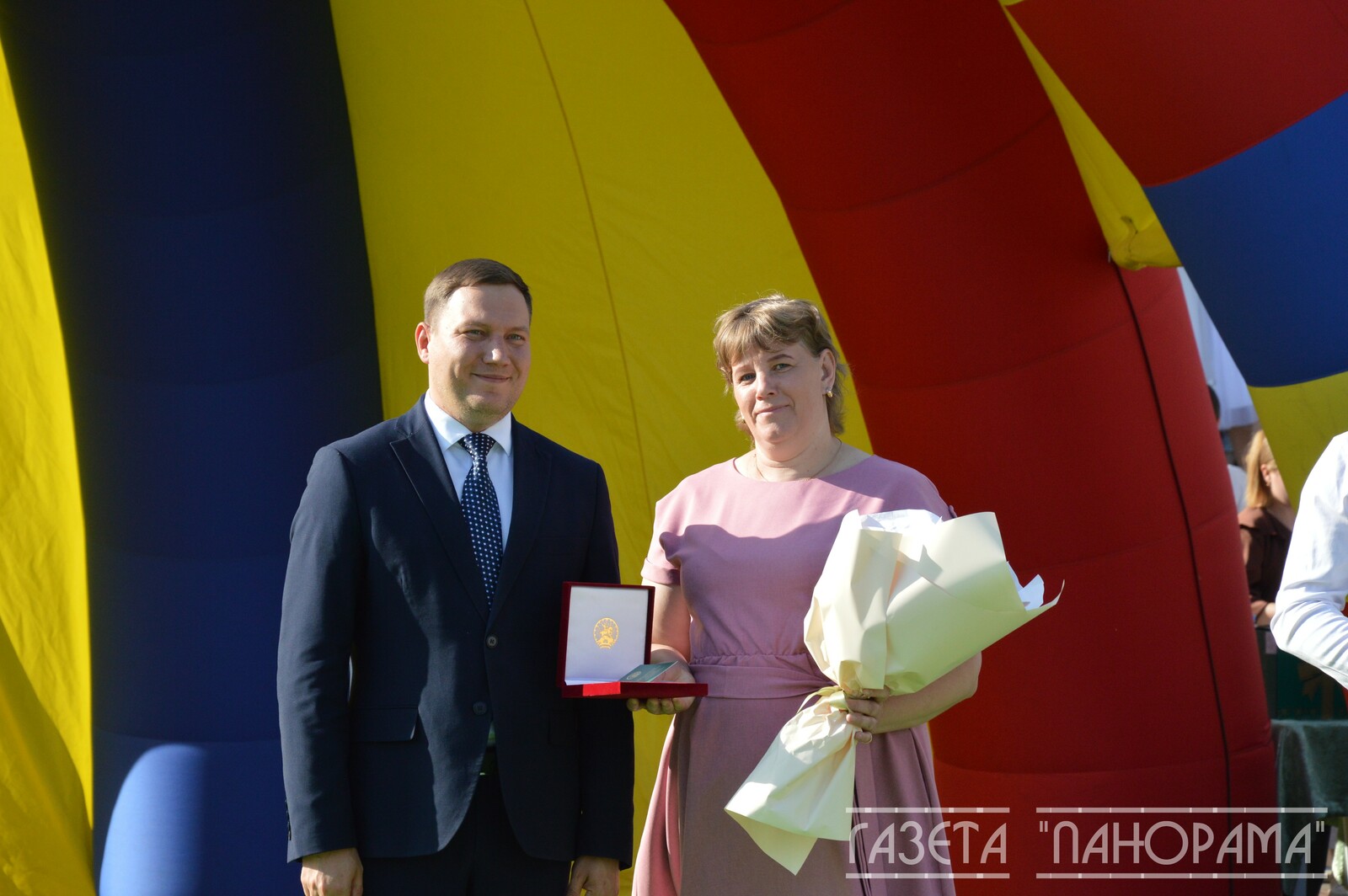 В Благовещенске вручили медали "Материнская слава"