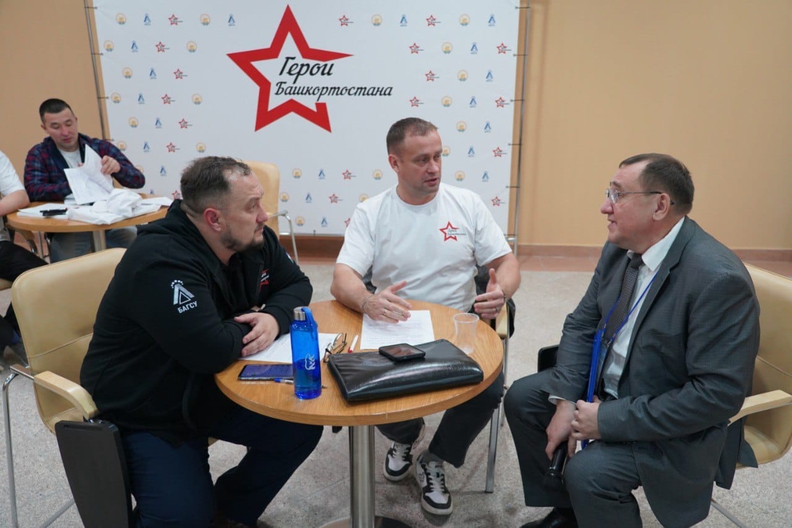 Глава Башкирии объявил о новой программе для участников СВО