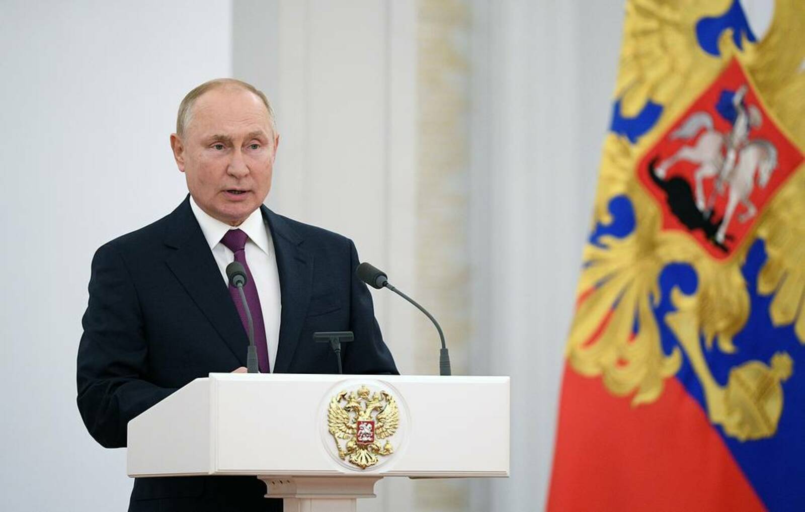 Путин заявил, что главной задачей в России является рост доходов граждан
