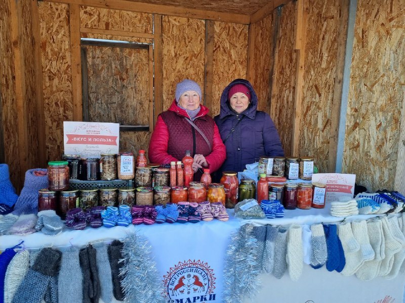 В Благовещенске прошла Новогодняя ярмарка