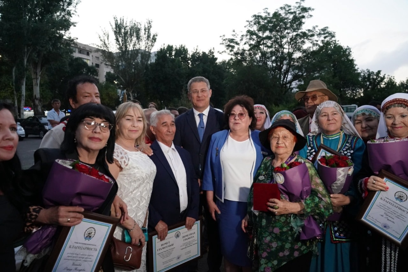 Радий Хабиров в Ташкенте встретился с земляками
