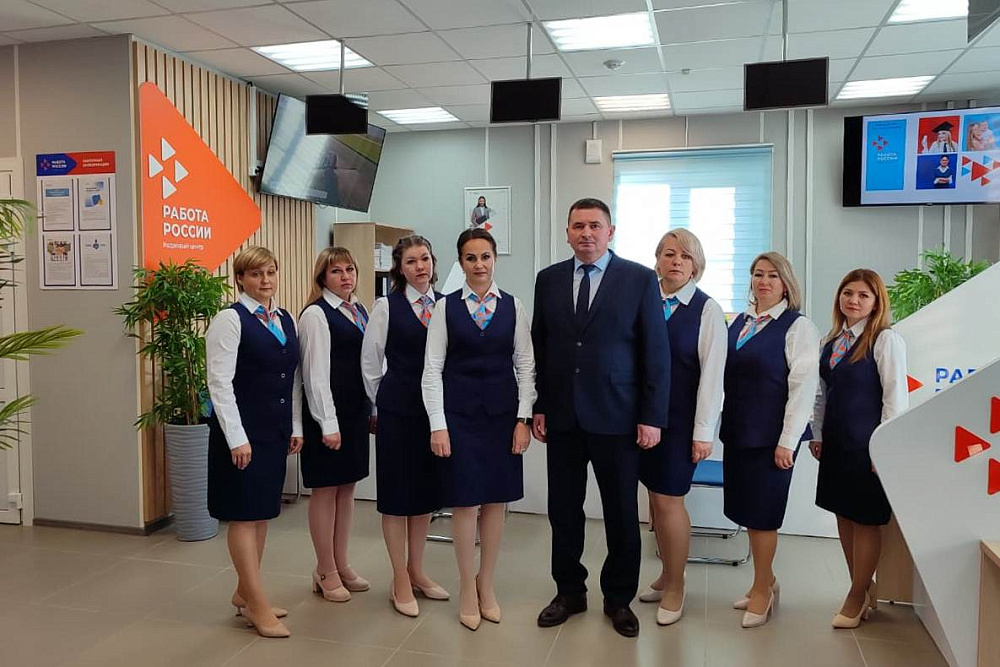В Башкортостане открыли два новых модульных кадровых центра «Работа России»