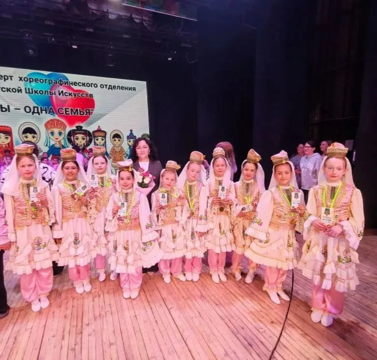 Юные танцоры Благовещенска представили своё мастерство