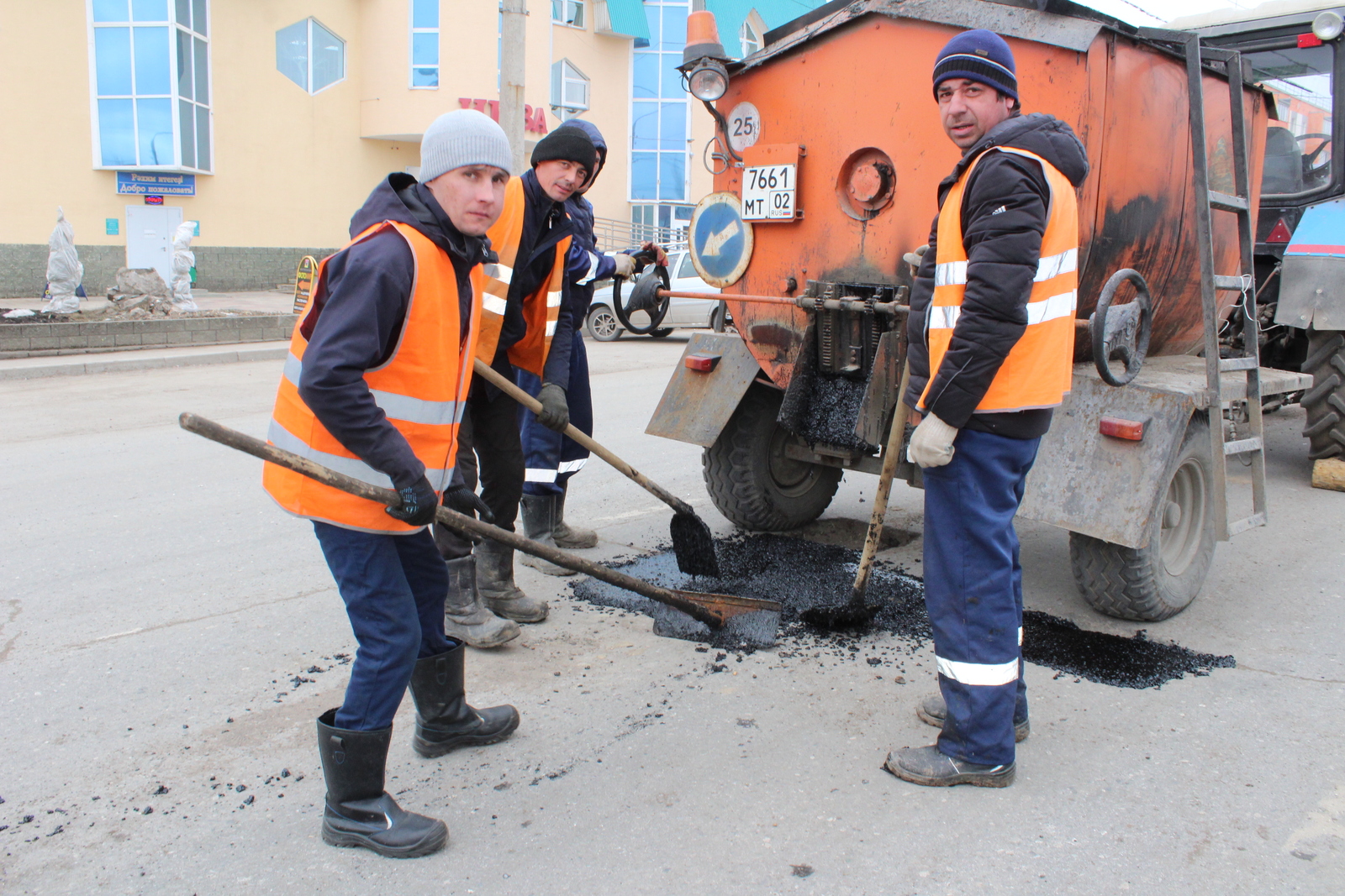 Стартовал ямочный ремонт на дорогах Башкирии