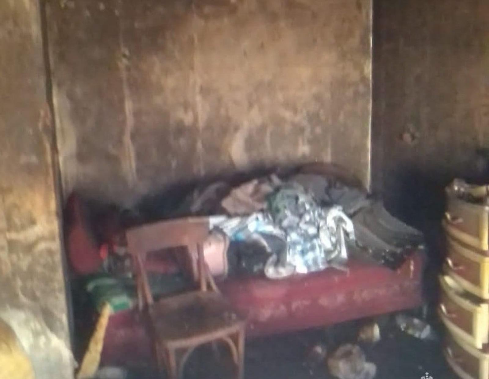 В Башкирии на месте пожара спасатели обнаружили труп мужчины