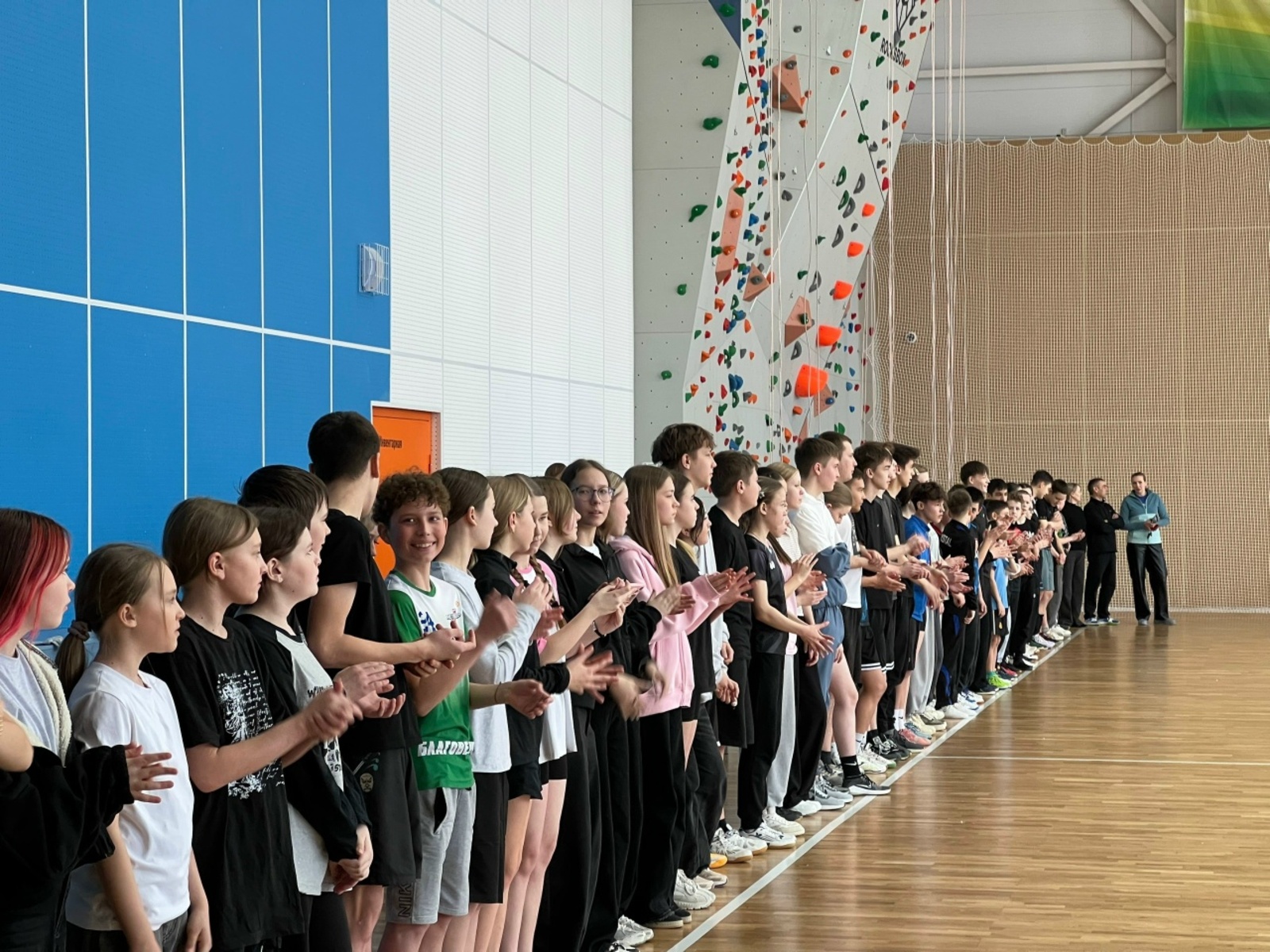 В Благовещенске прошел первый спортивный фестиваль бадминтона