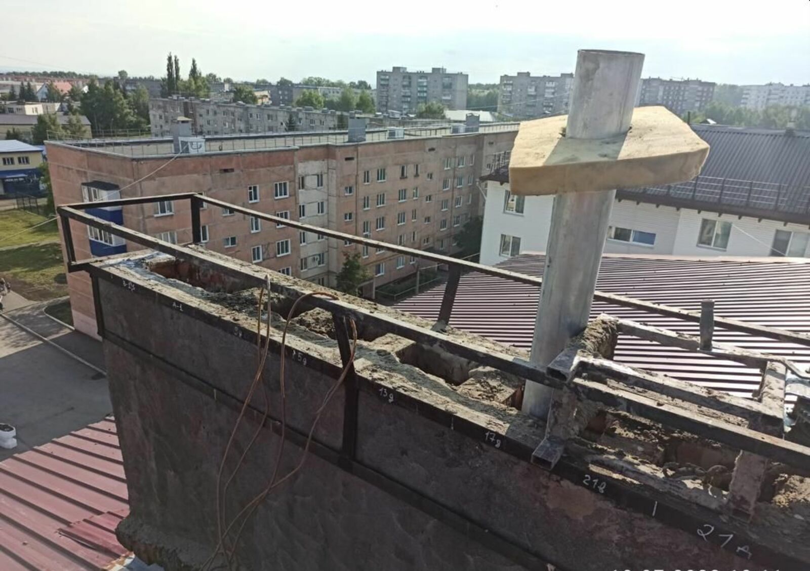 В башкирском Благовещенске восстанавливают дымоходы в многоквартирных домах