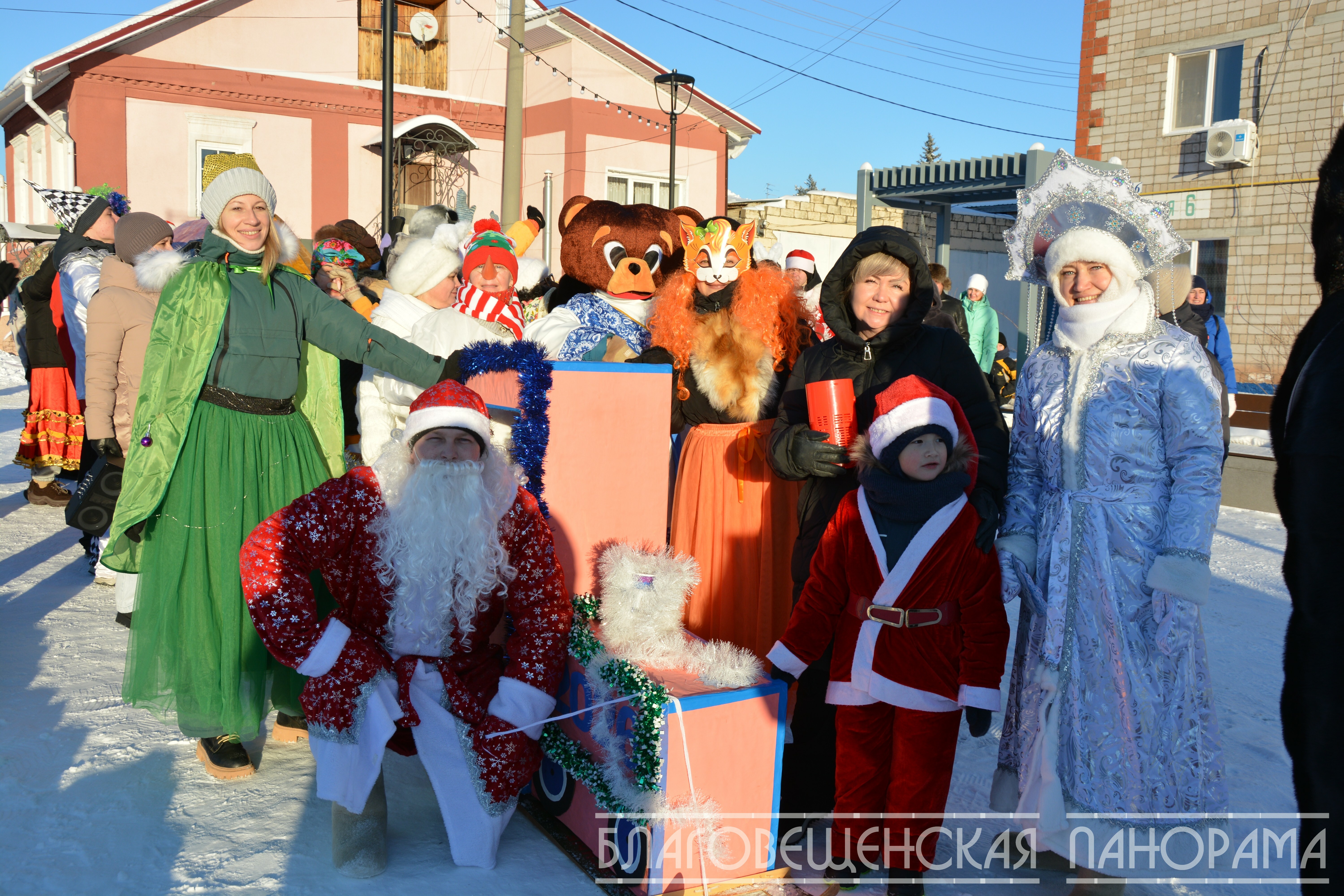 В Благовещенске прошла Новогодняя ярмарка