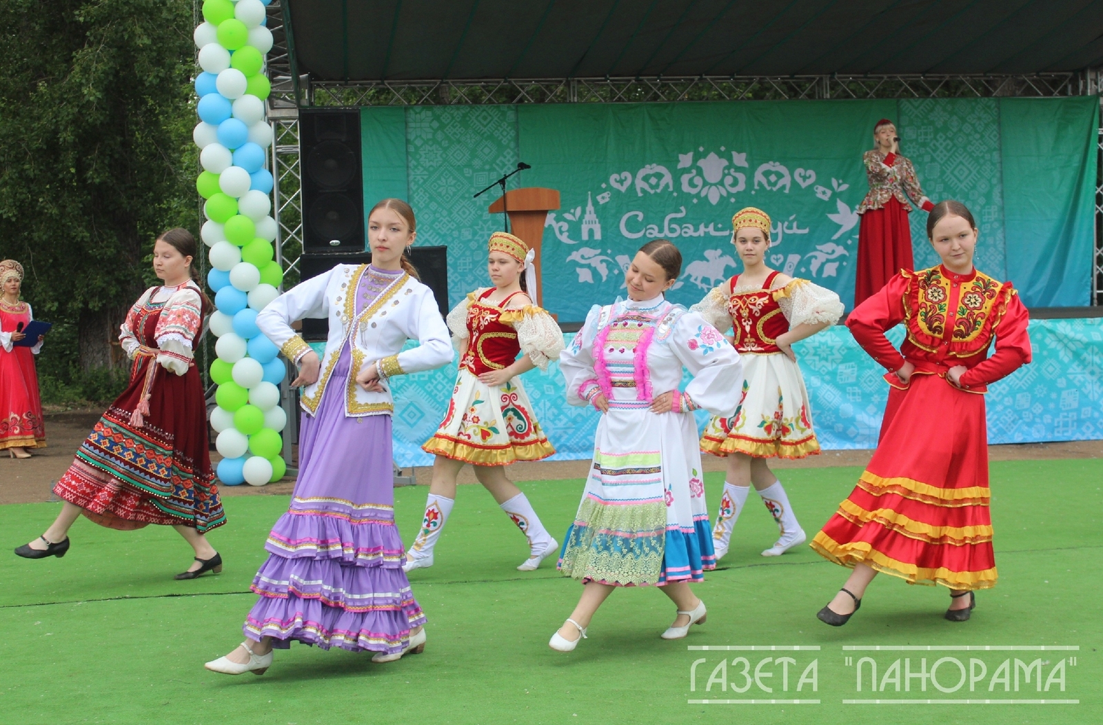 Владимиру Путину рассказали о Всемирной Фольклориаде и башкирском курае