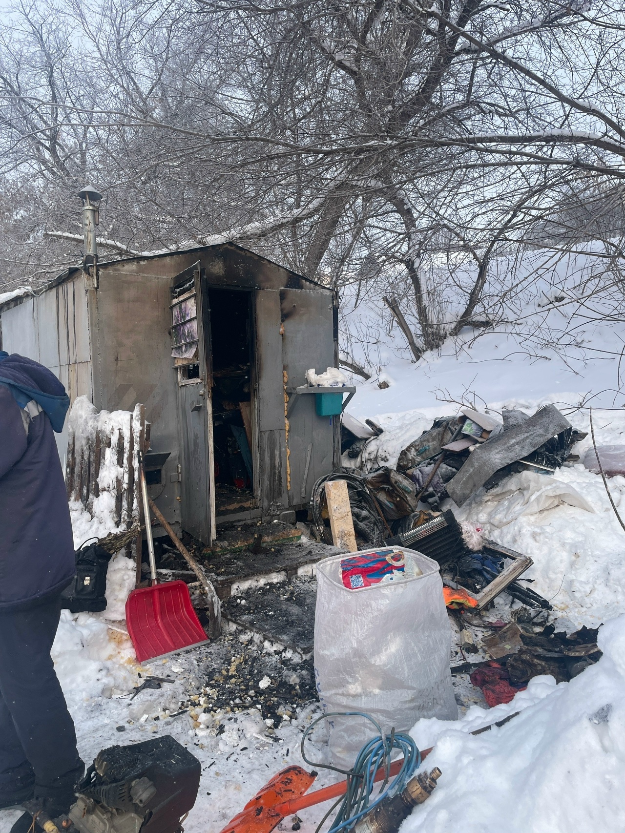 В Благовещенске  произошел пожар, который серьезно повредил ГАЗель