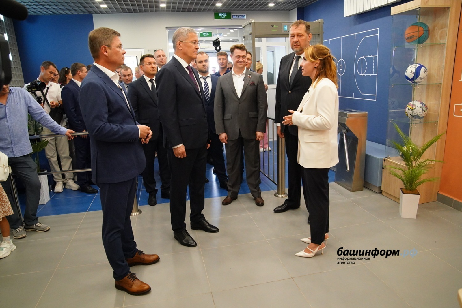 В Благовещенске открыли новый ФОК с бассейном «Zаряд»