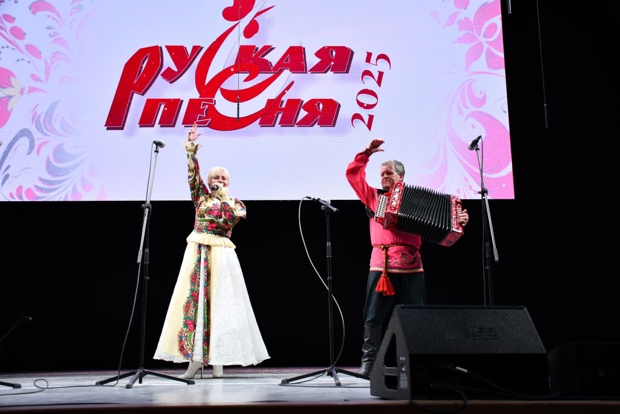 Благовещенская певица удостоена награды всероссийского уровня